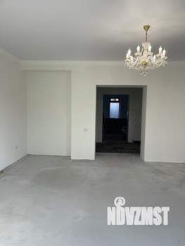 Коттедж 241м², 2-этажный, участок 5 сот.  