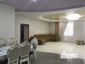 Дом 176м², 2-этажный, участок 5 сот.  