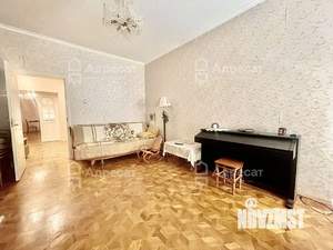 Дом 467м², 2-этажный, участок 11 сот.  