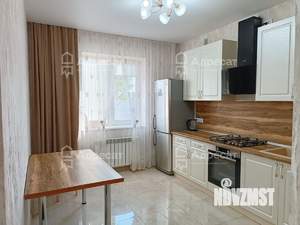 Дом 100м², 2-этажный, участок 6 сот.  