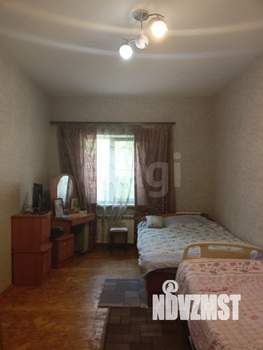 Дом 253м², 2-этажный, участок 6 сот.  