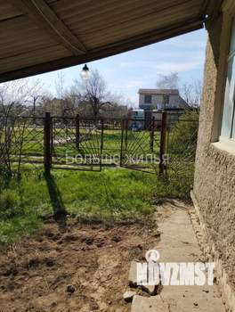 Дом 60м², 2-этажный, участок 6 сот.  