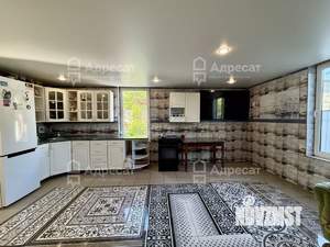 Дом 145м&sup2;, 2-этажный, участок 6 сот.  