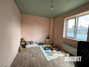 Коттедж 180м², 2-этажный, участок 6 сот.  