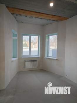 Коттедж 120м², 2-этажный, участок 3 сот.  