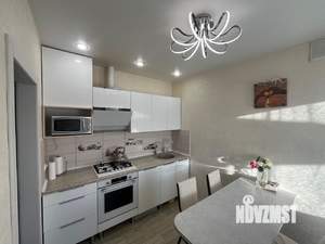 Коттедж 171м², 3-этажный, участок 451 сот.  