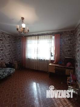 Дом 327м², 3-этажный, участок 7 сот.  