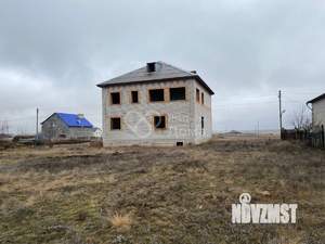 Дом 320м², 2-этажный, участок 15 сот.  