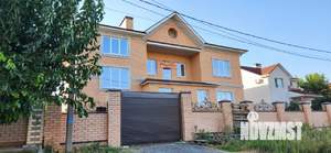 Коттедж 600м², 3-этажный, участок 11 сот.  