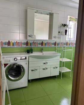 Дом 120м², 2-этажный, участок 6 сот.  