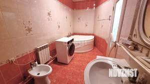 Дом 210м², 2-этажный, участок 4 сот.  
