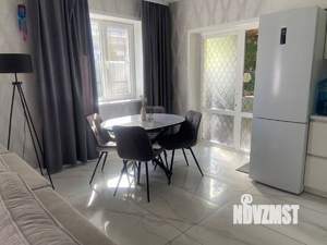 Коттедж 120м², 2-этажный, участок 6 сот.  