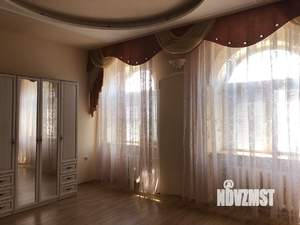 Дом 406м², 3-этажный, участок 6 сот.  
