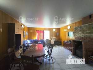 Дом 260м², 3-этажный, участок 6 сот.  