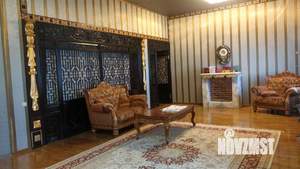 Дом 560м&sup2;, 2-этажный, участок 6 сот.  