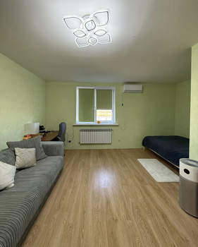 Дом 250м², 2-этажный, участок 18 сот.  