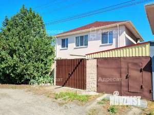 Дом 206м&sup2;, 2-этажный, участок 6 сот.  