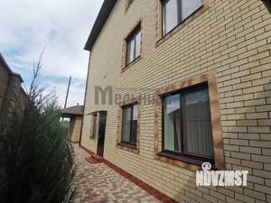 Дом 298м², 3-этажный, участок 5 сот.  