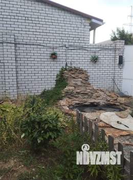 Дом 447м², 3-этажный, участок 10 сот.  