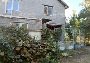 Дом 250м², 2-этажный, участок 6 сот.  