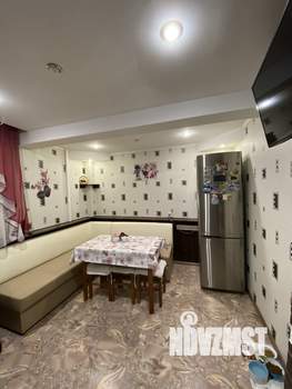 Дом 320м², 3-этажный, участок 4 сот.  