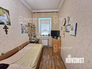 Дом 396м², 3-этажный, участок 6 сот.  