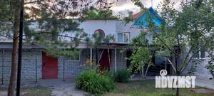 Дом 242м², 1-этажный, участок 9 сот.  