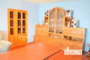 Дом 179м², 3-этажный, участок 6 сот.  