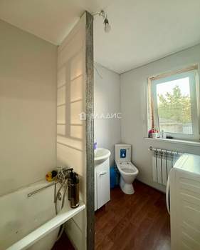 Дом 120м², 2-этажный, участок 6 сот.  