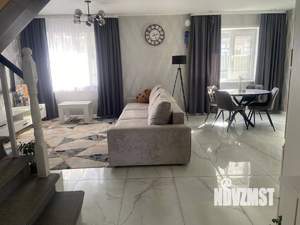 Коттедж 120м², 2-этажный, участок 6 сот.  