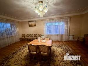 Дом 272м², 3-этажный, участок 6 сот.  