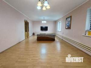 Дом 323м², 2-этажный, участок 12 сот.  