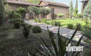 Дом 195м², 2-этажный, участок 4 сот.  