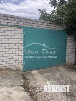 Дом 102м&sup2;, 2-этажный, участок 6 сот.  