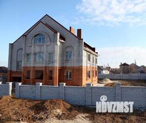 Дом 580м², 3-этажный, участок 10 сот.  