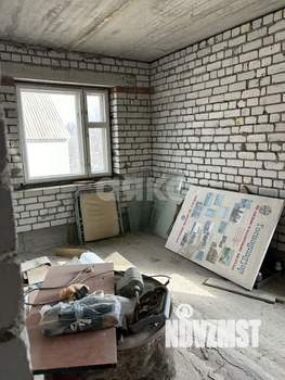 Дом 203м², 2-этажный, участок 6 сот.  