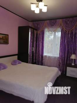 Коттедж 185м², 3-этажный, участок 10 сот.  