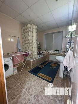 Дом 200м², 2-этажный, участок 6 сот.  