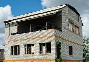 Дача 340м², 3-этажный, участок 6 сот.  