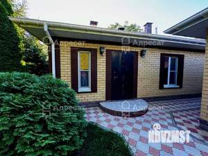 Дом 266м², 2-этажный, участок 6 сот.  