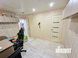 Дом 184м&sup2;, 2-этажный, участок 3 сот.  