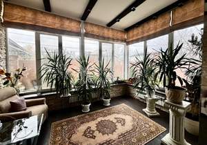 Дом 200м², 3-этажный, участок 7 сот.  