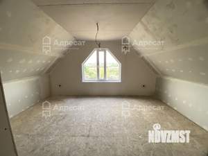 Дом 135м², 2-этажный, участок 6 сот.  