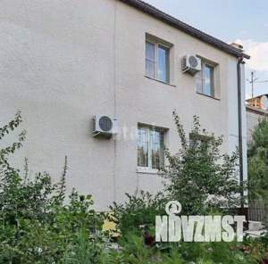 Дом 257м², 3-этажный, участок 4 сот.  