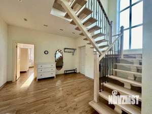 Дом 189м², 2-этажный, участок 15 сот.  