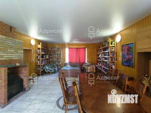 Дом 260м², 3-этажный, участок 6 сот.  