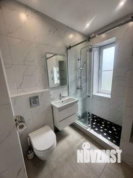 Дом 128м&sup2;, 2-этажный, участок 6 сот.  