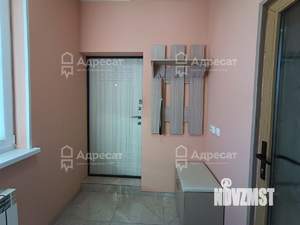 Дом 100м², 2-этажный, участок 6 сот.  