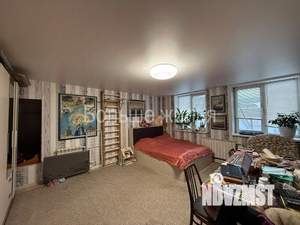 Дом 355м², 2-этажный, участок 6 сот.  