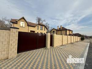 Дом 280м², 2-этажный, участок 8 сот.  